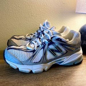 New BALANCE 846 Women’s Shoes Size 7 Gently Preowned